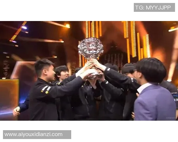 2026电竞新闻CSGO赛事中RNG团队意识引发热烈讨论与争议分析